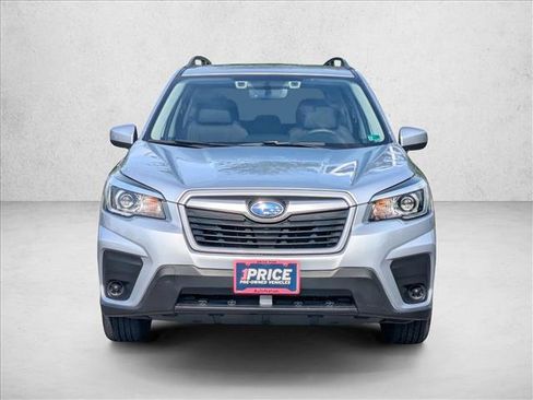 Used 2020 Subaru Forester Premium AWD/4WD image 2
