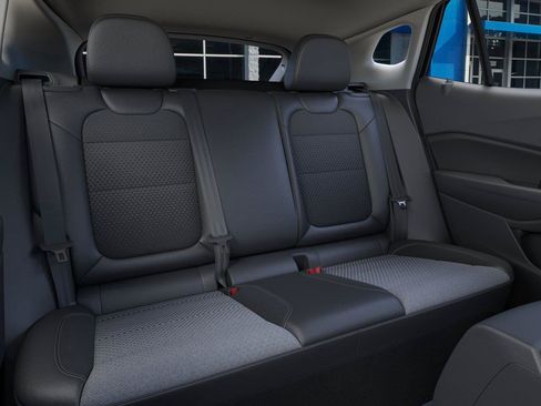 New 2026 Chevrolet Trax LT w/ Driver Confidence Package FWD image 17