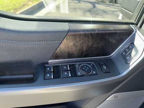 New 2026 Ford F250 Lariat image 40