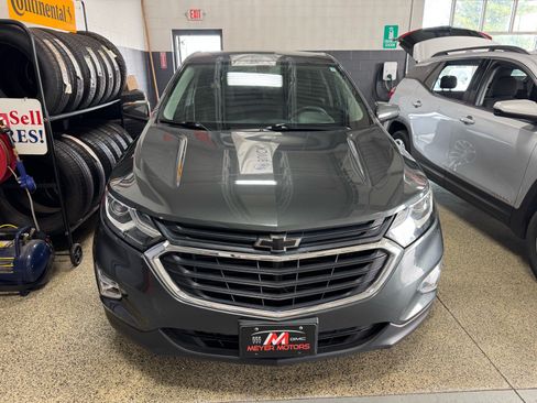 Used 2019 Chevrolet Equinox LT FWD image 2