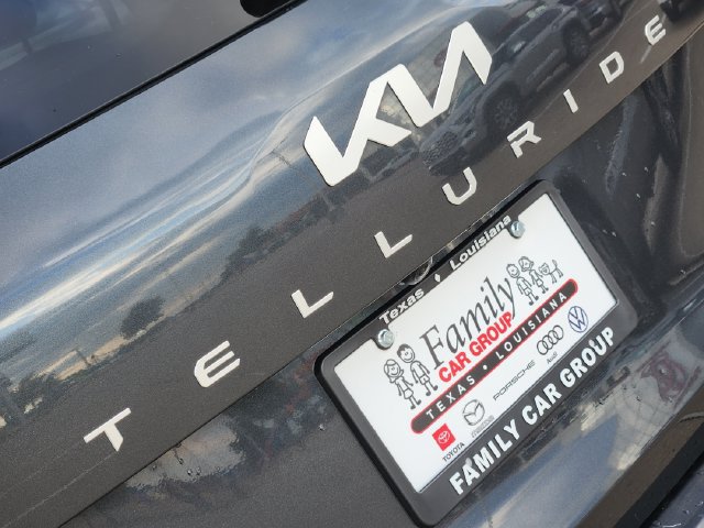 Used 2023 Kia Telluride S AWD/4WD image 6