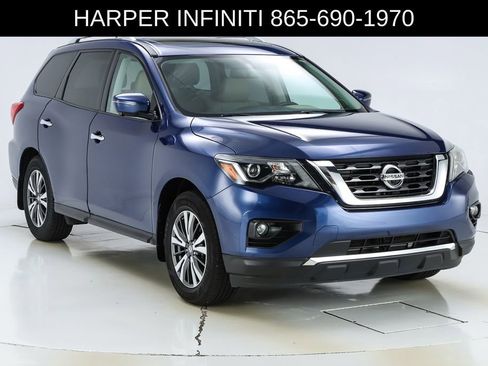 Used 2017 Nissan Pathfinder SL w/ SL Premium Package FWD image 16