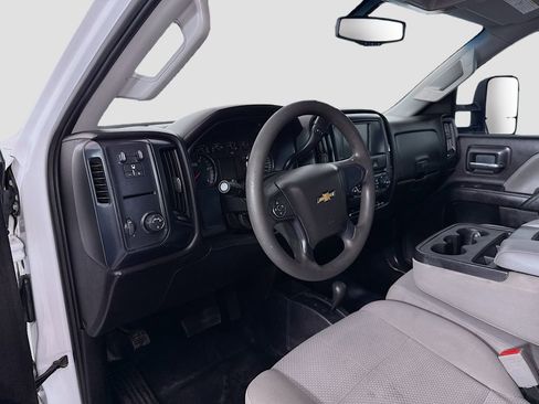 Used 2017 Chevrolet Silverado 3500 W/T AWD/4WD image 9