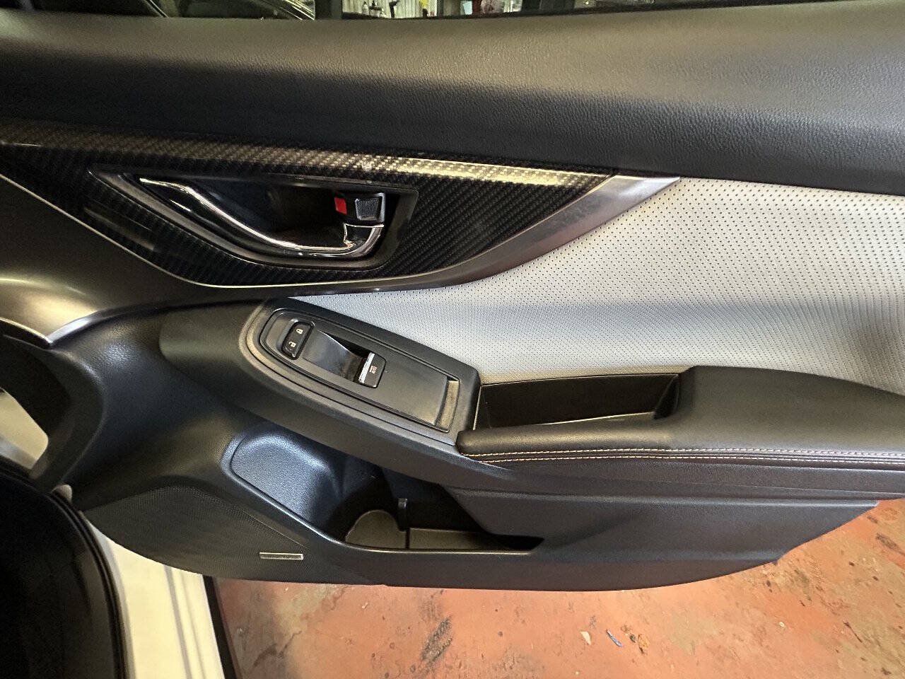 Used 2018 Subaru Crosstrek 2.0i Limited AWD/4WD image 10