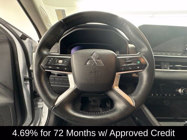 Used 2024 Mitsubishi Outlander SE Black Edition FWD image 18