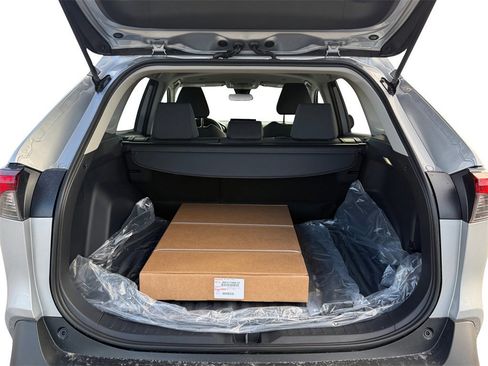 Certified 2025 Toyota RAV4 XLE image 19