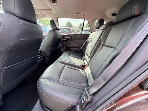 Used 2022 Subaru Outback Limited AWD/4WD image 23