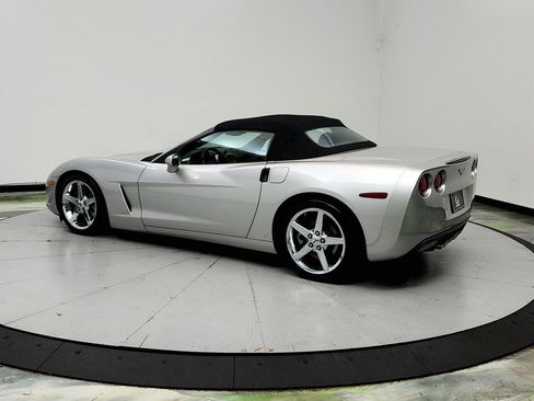 Used 2007 Chevrolet Corvette Convertible w/ Preferred Equipment Group RWD image 7