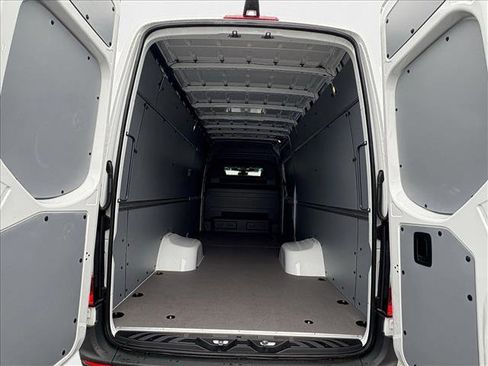 New 2025 Mercedes-Benz Sprinter 3500 image 18
