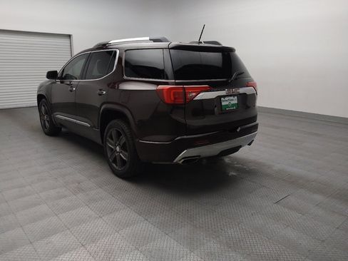 Used 2017 GMC Acadia Denali w/ Technology Package AWD/4WD image 5