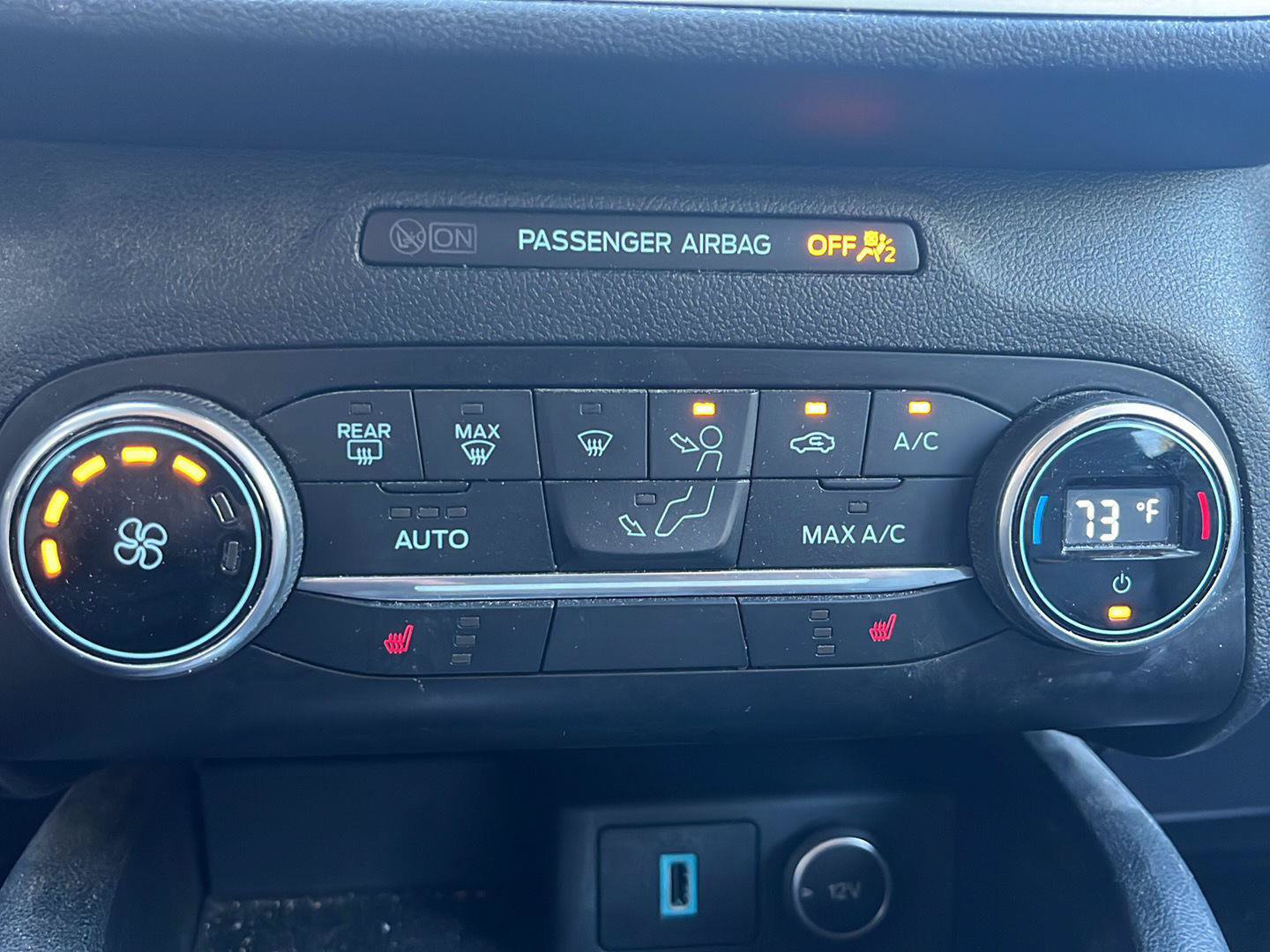 Used 2020 Ford Escape SE Sport AWD/4WD image 17