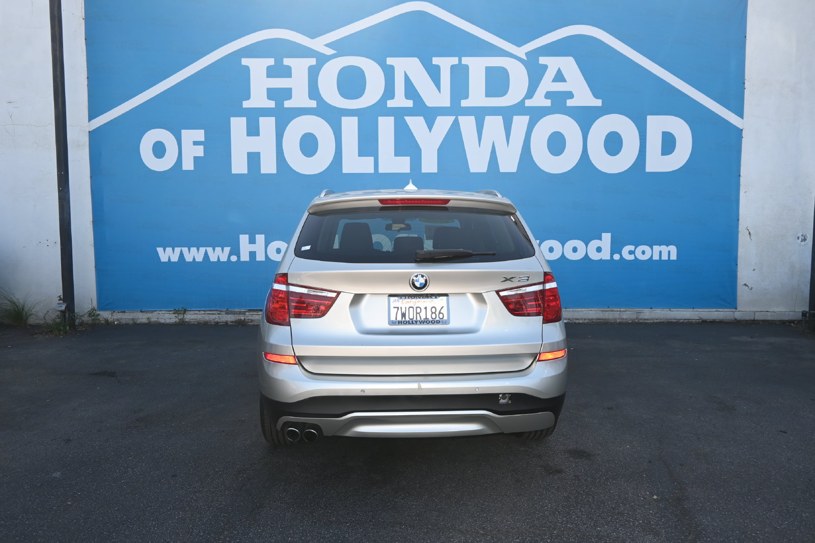 Used 2017 BMW X3 xDrive28i AWD/4WD image 4