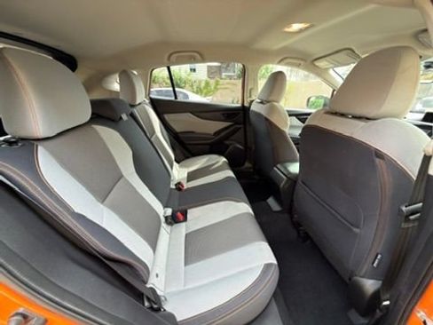 Used 2018 Subaru Crosstrek 2.0i Premium AWD/4WD image 20