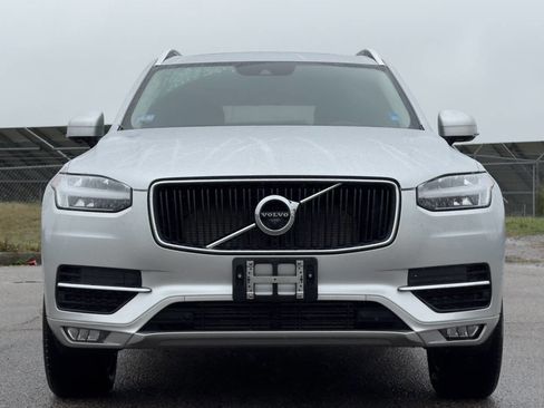 Used 2018 Volvo XC90 T5 Momentum w/ Convenience Package image 10