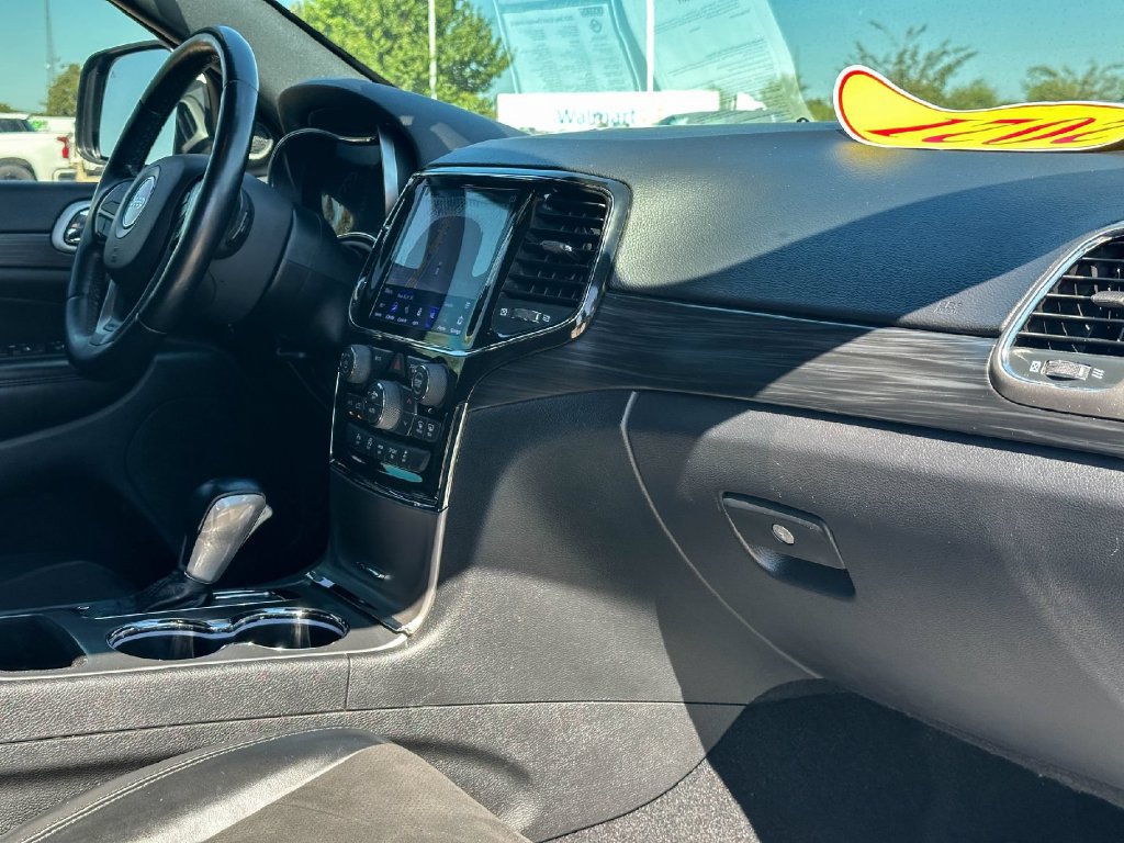 Used 2021 Jeep Grand Cherokee Laredo X RWD image 22