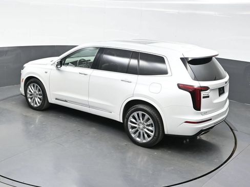 Certified 2023 Cadillac XT6 Premium Luxury AWD/4WD image 42