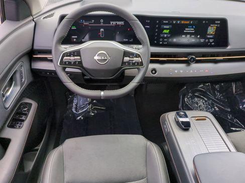 New 2025 Nissan Ariya FWD image 16