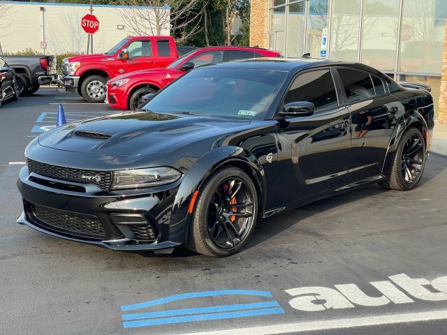Used 2022 Dodge Charger SRT Hellcat w/ Harman/Kardon Audio Group RWD image 9