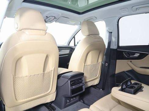 Used 2021 Audi Q7 3.0T Prestige w/ Prestige Package image 61