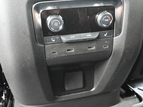 New 2026 Chevrolet Tahoe High Country AWD/4WD image 24