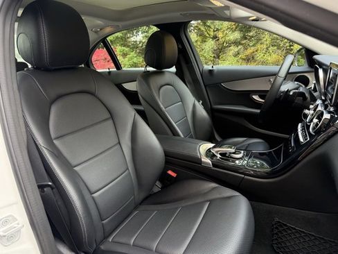 Used 2015 Mercedes-Benz C 300 Sedan image 12