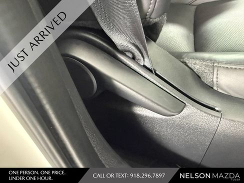 Used 2023 MAZDA CX-30 AWD 2.5 S w/ Premium Package image 47