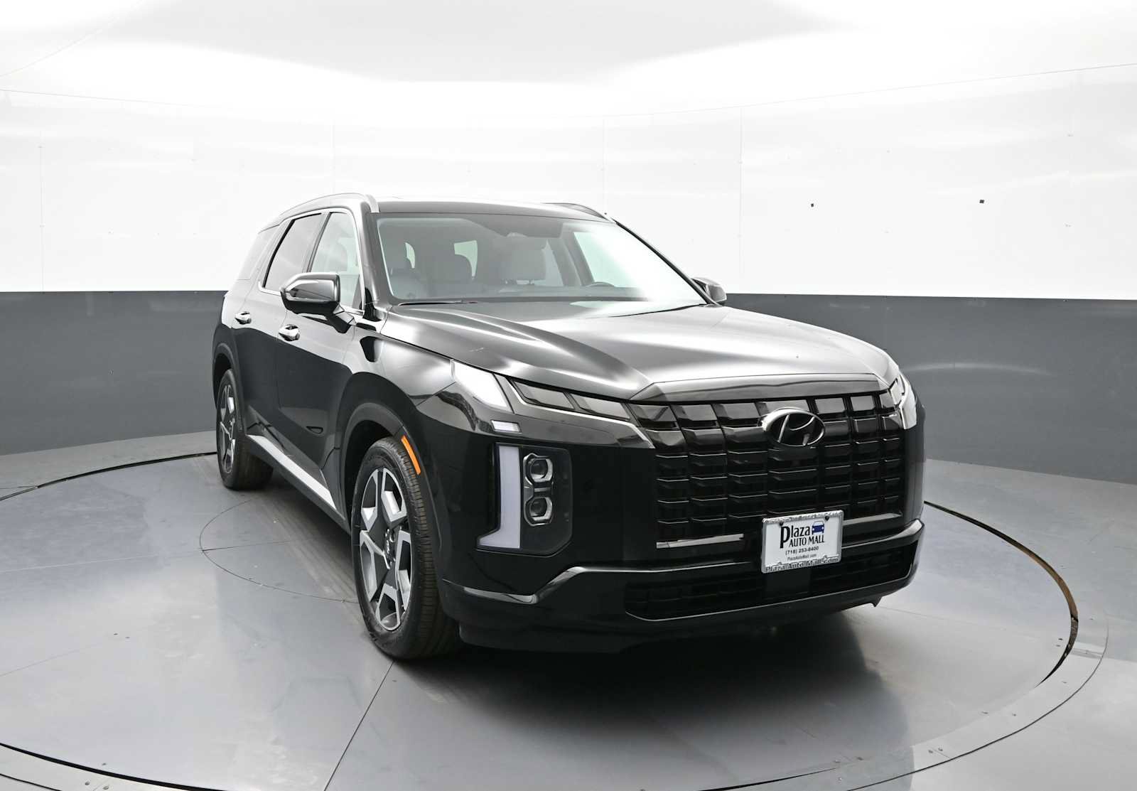 Certified 2023 Hyundai Palisade SEL w/ Cargo Package AWD/4WD image 2