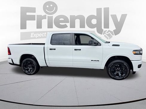Used 2025 RAM 1500 Big Horn AWD/4WD image 4