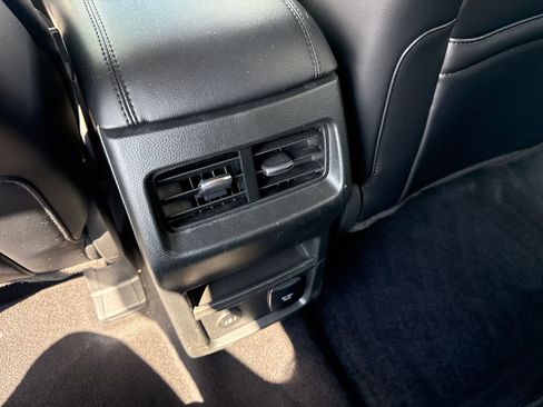 Used 2024 Ford Edge SEL w/ Convenience Package AWD/4WD image 17
