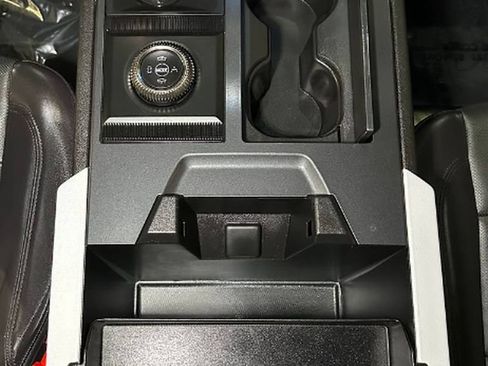 Used 2025 GMC Hummer EV 2X w/ LPO, Dark Essentials Package AWD/4WD image 35