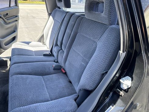 Used 1998 Honda CR-V LX image 29