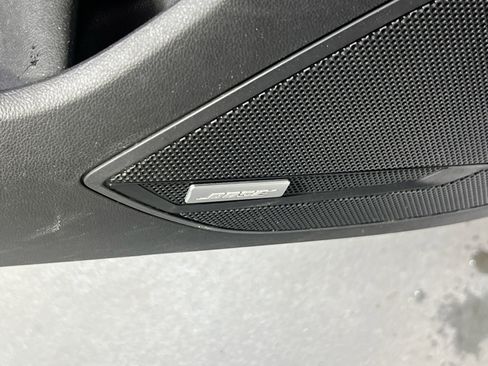 Used 2018 Buick Regal Essence w/ Driver Confidence Package #1 image 19