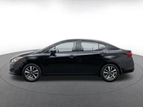 Used 2025 Nissan Versa SV FWD image 4