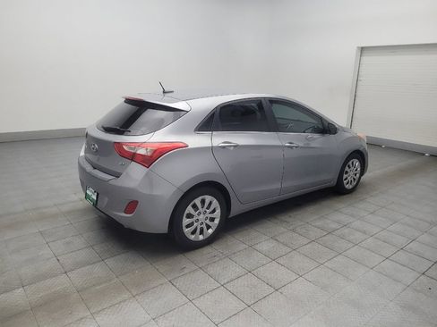 Used 2016 Hyundai Elantra GT FWD image 10