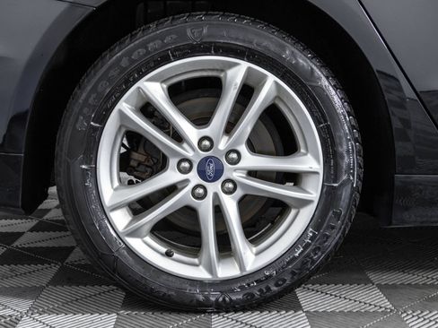 Used 2018 Ford Fusion SE FWD image 43