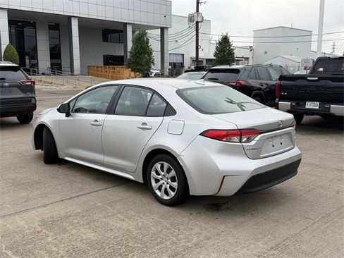 Certified 2023 Toyota Corolla LE image 7