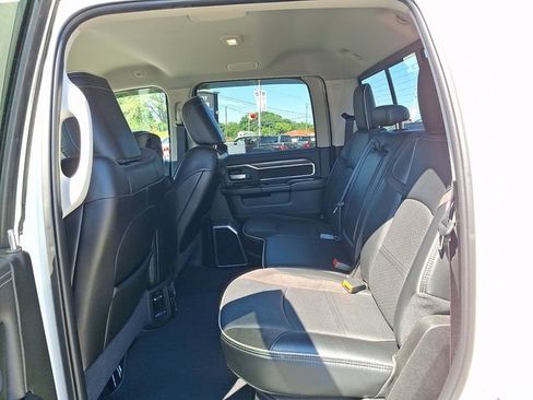 Used 2024 RAM 2500 Laramie AWD/4WD image 9