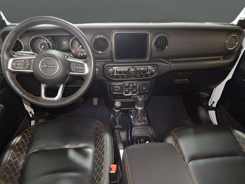 Used 2021 Jeep Wrangler Unlimited Sahara image 17