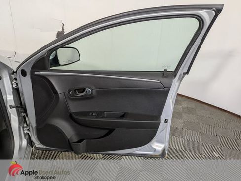 Used 2011 Chevrolet Malibu LT w/ Power Convenience Package FWD image 36