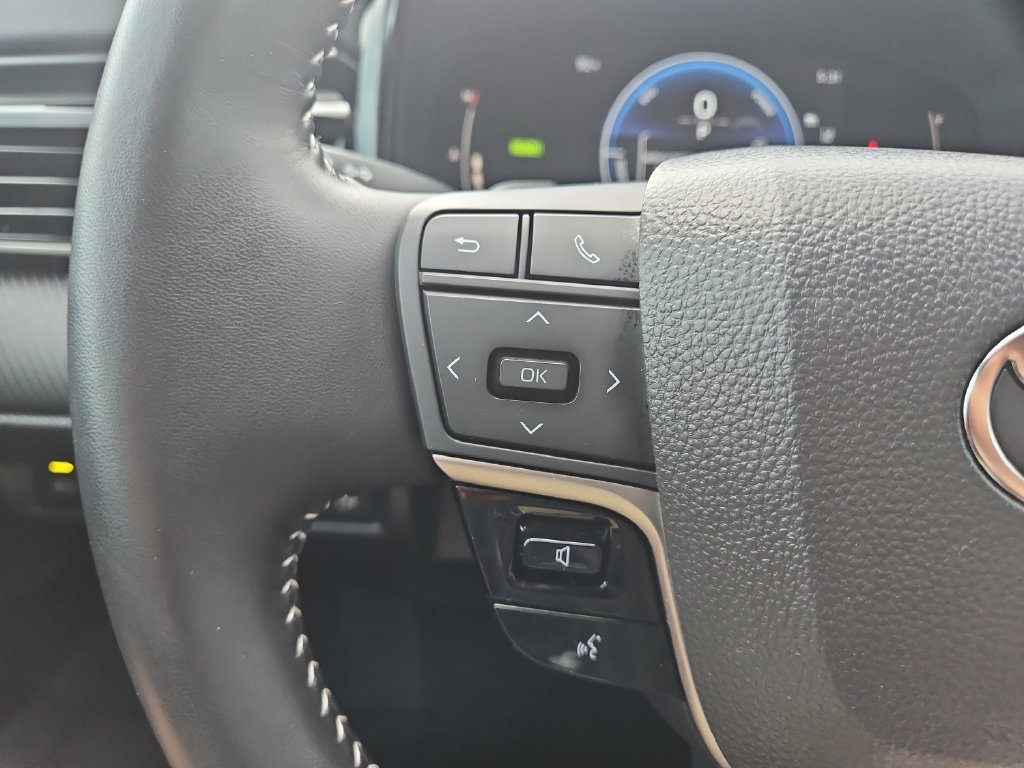 Certified 2026 Toyota Camry SE FWD image 19