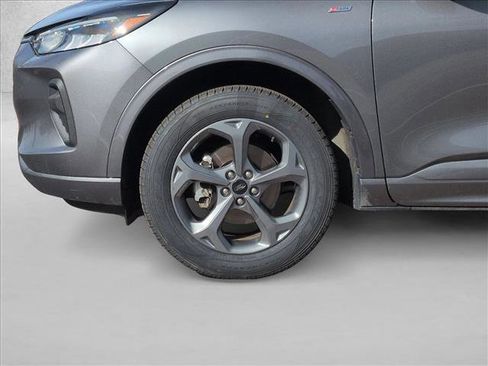 Used 2024 Ford Escape ST-Line image 24