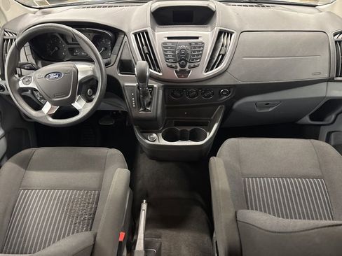 Used 2019 Ford Transit 350 XLT RWD image 7
