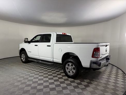 Used 2024 RAM 2500 Big Horn w/ Bed Utility Group image 9