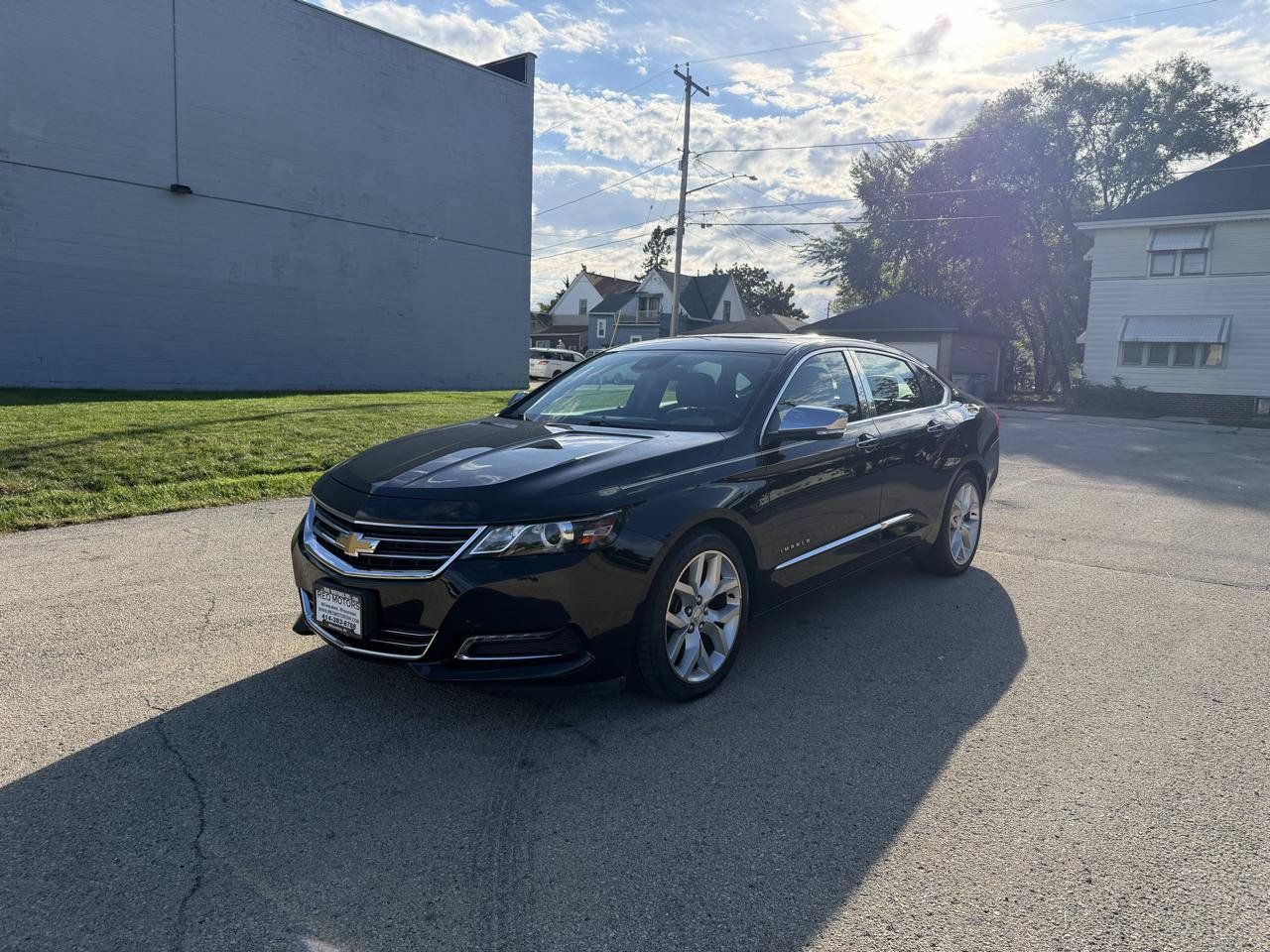 Used 2015 Chevrolet Impala LTZ FWD image 3