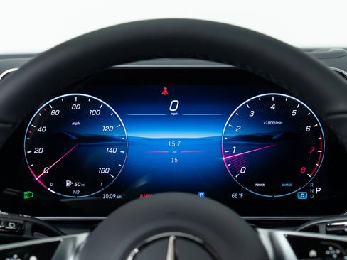 New 2026 Mercedes-Benz GLC 300 4MATIC image 18