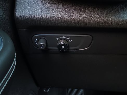 Used 2022 Buick Envision Preferred image 31