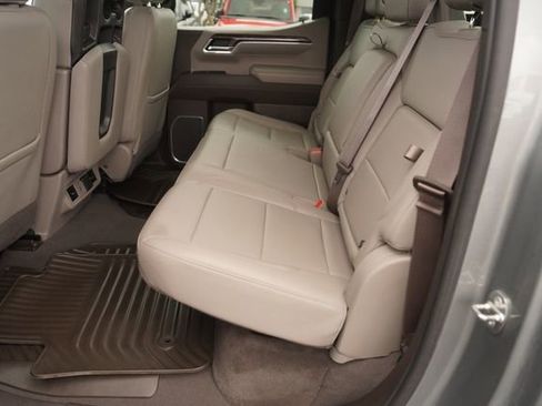 Used 2023 Chevrolet Silverado 1500 LTZ RWD image 12
