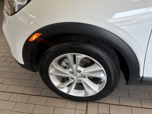 Used 2021 Buick Encore GX Preferred image 26