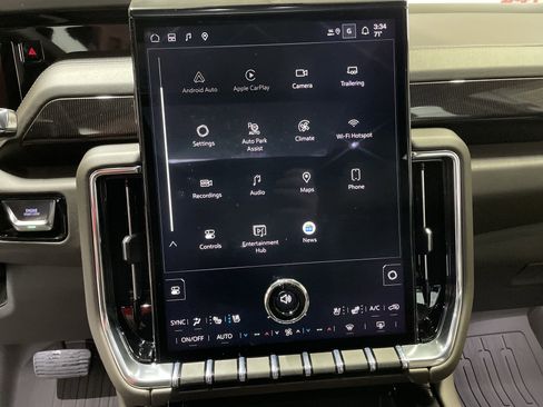 New 2026 GMC Yukon XL Elevation w/ Elevation Premium Package image 19