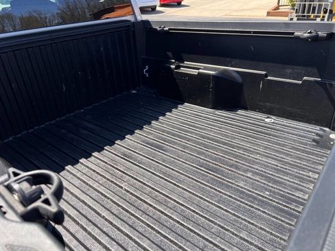 Used 2024 Toyota Tacoma SR image 30